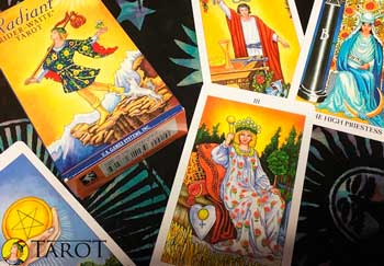 Cuidados de las Cartas de Tarot - Aprender Tarot - Tarot10