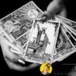 Predecir el futuro y tomar una decisión en el Tarot - Tarot10